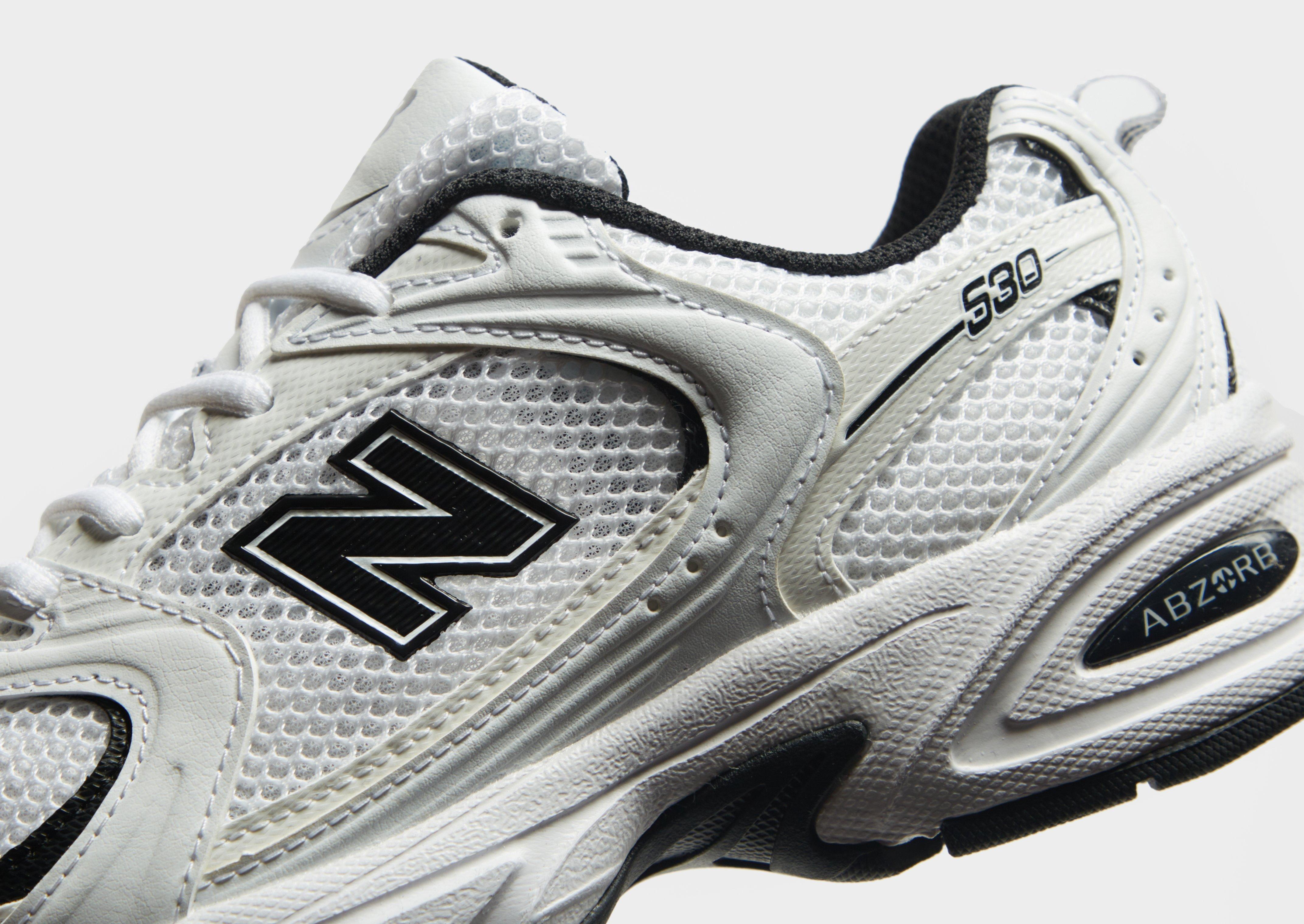 Дамски обувки NEW BALANCE 530  MR530EWB Бял