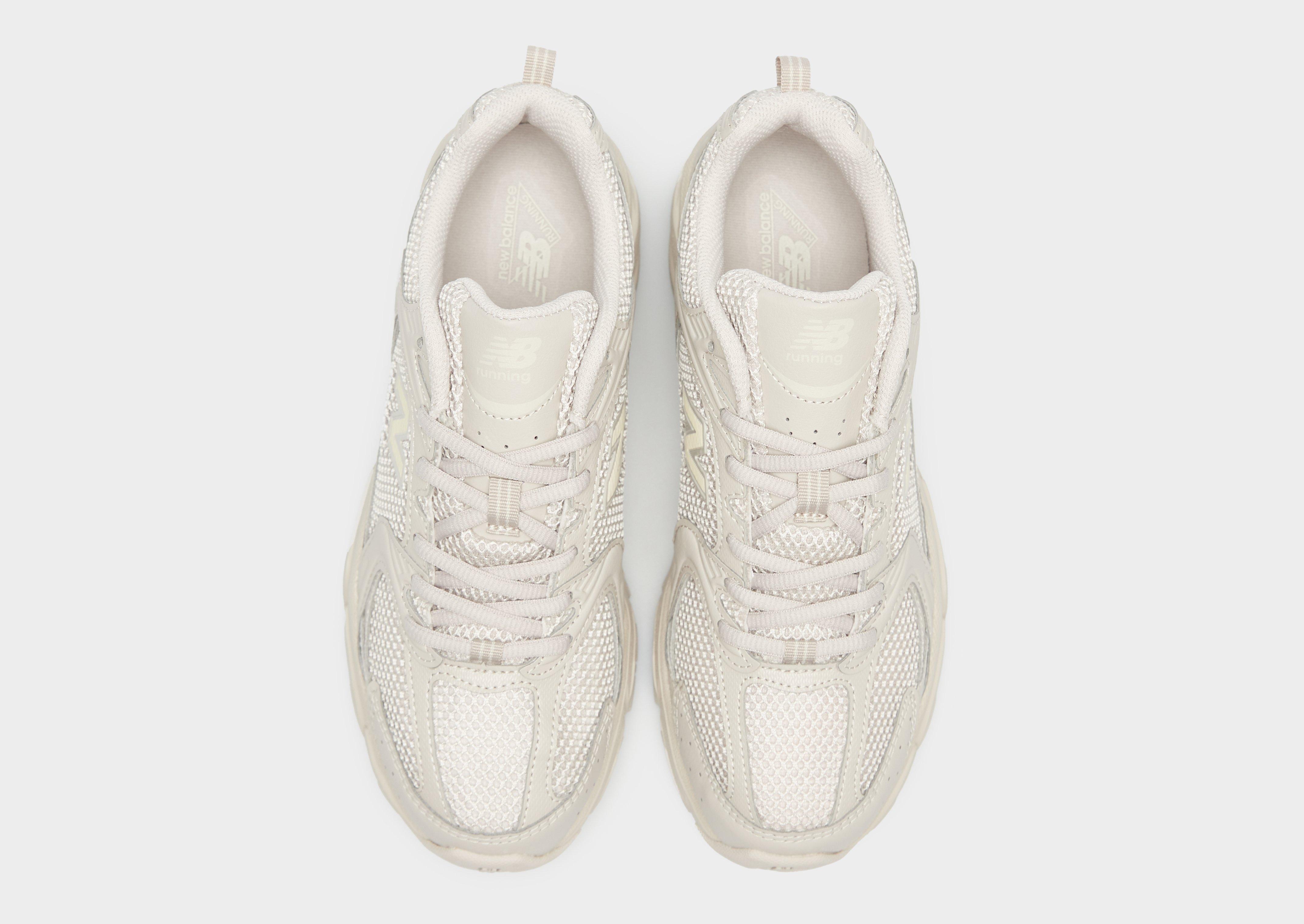 Дамски обувки NEW BALANCE MR530MM MR530MM Бежов