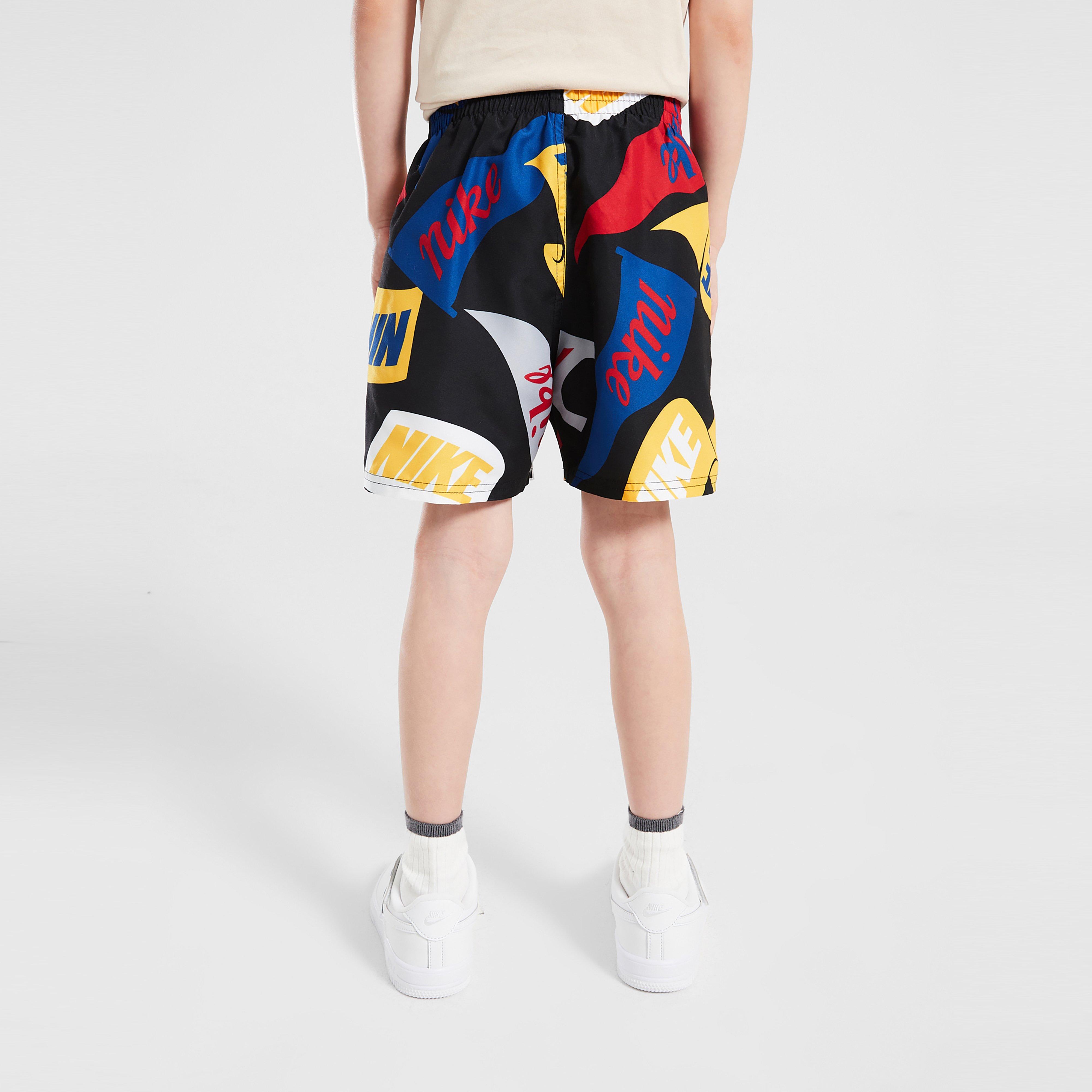 Gyerek rövidnadrág NIKE SWIM RÖVIDNADRÁG NIKE TOSSED FLAGS 4" B