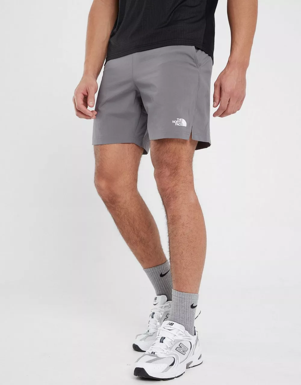 THE NORTH FACE ШОРТИ 24/7 SHORT SMOKE'GY, фото 1 з 4