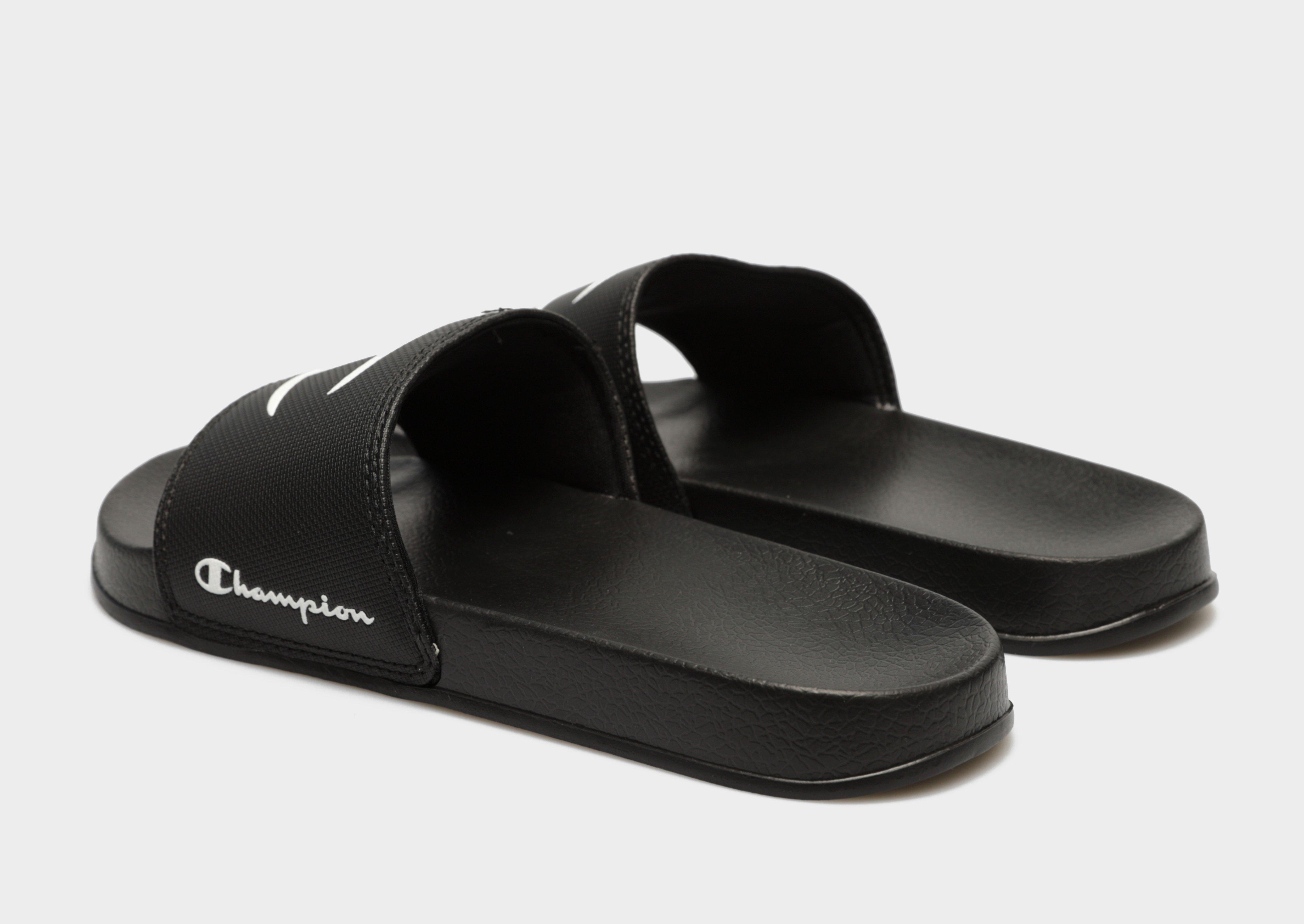 Női papucsok és flip-flopok CHAMPION SAMOA 2 S11650KK001 Fekete