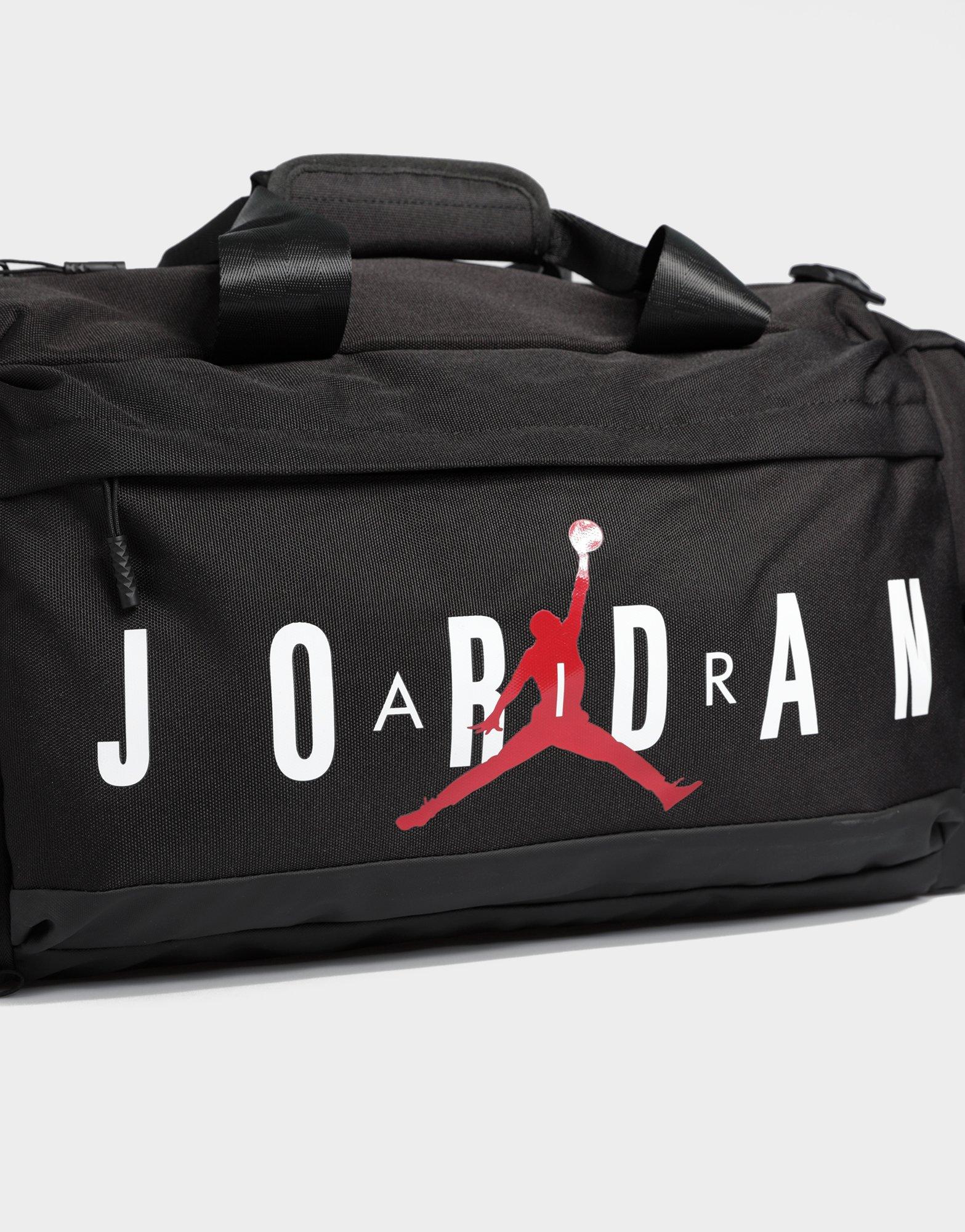 Dámska taška JORDAN TAŠKA JAN AIR JORDAN DUFFLE SM0168023 Čierna