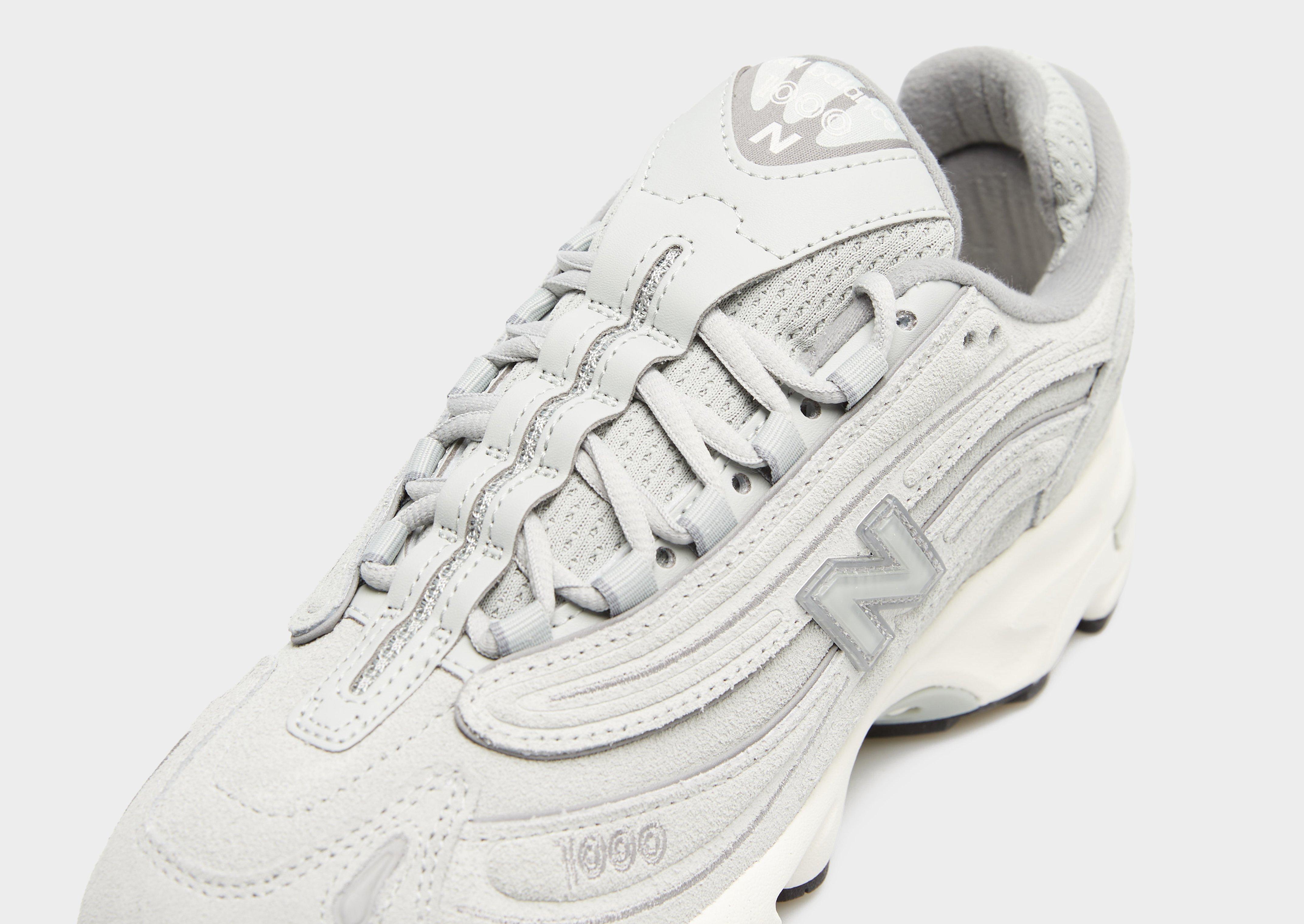 New Balance 1000