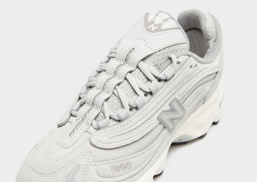 New Balance 1000
