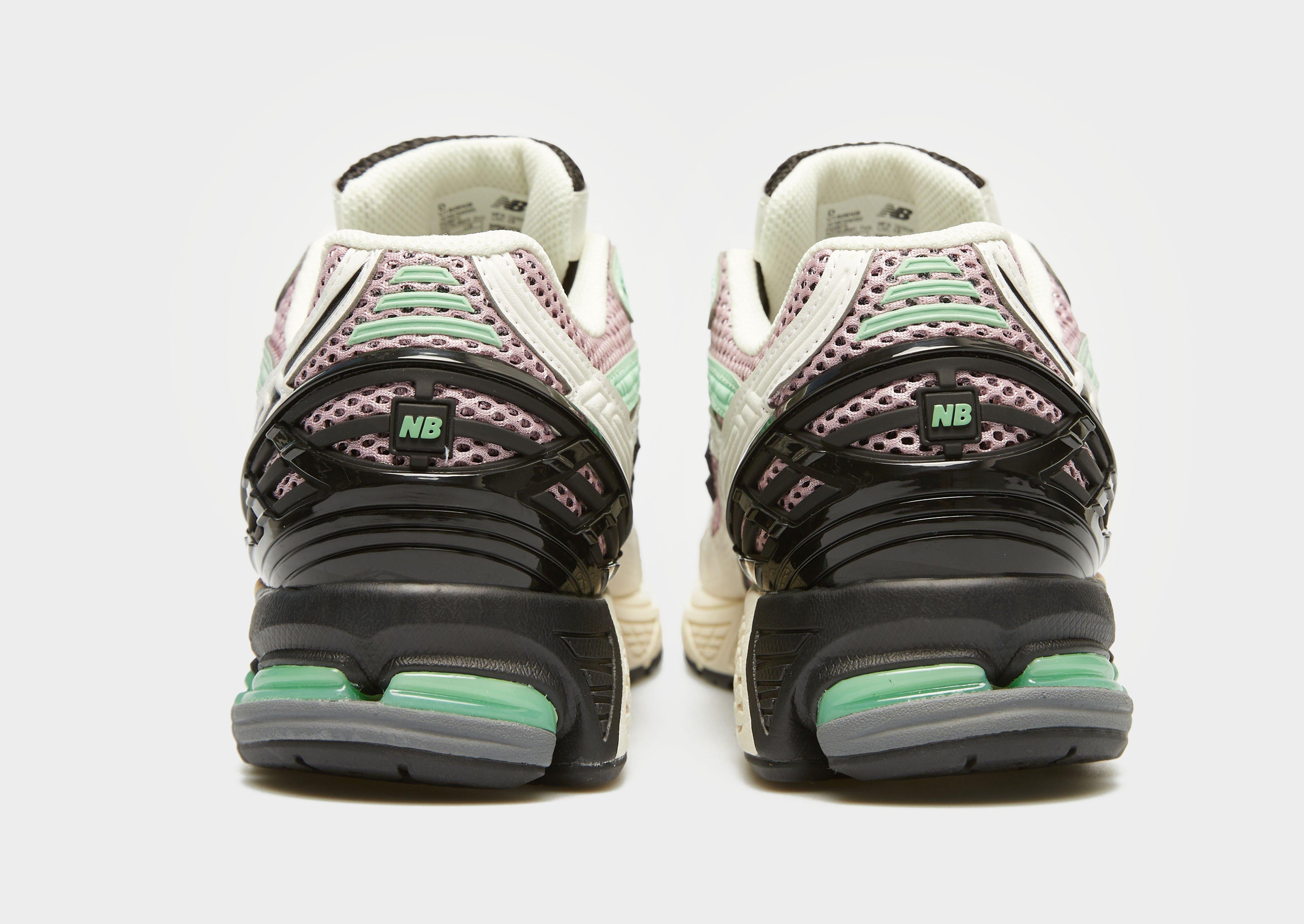 Pánske tenisky NEW BALANCE 1906R V1 U1906NB Čierna