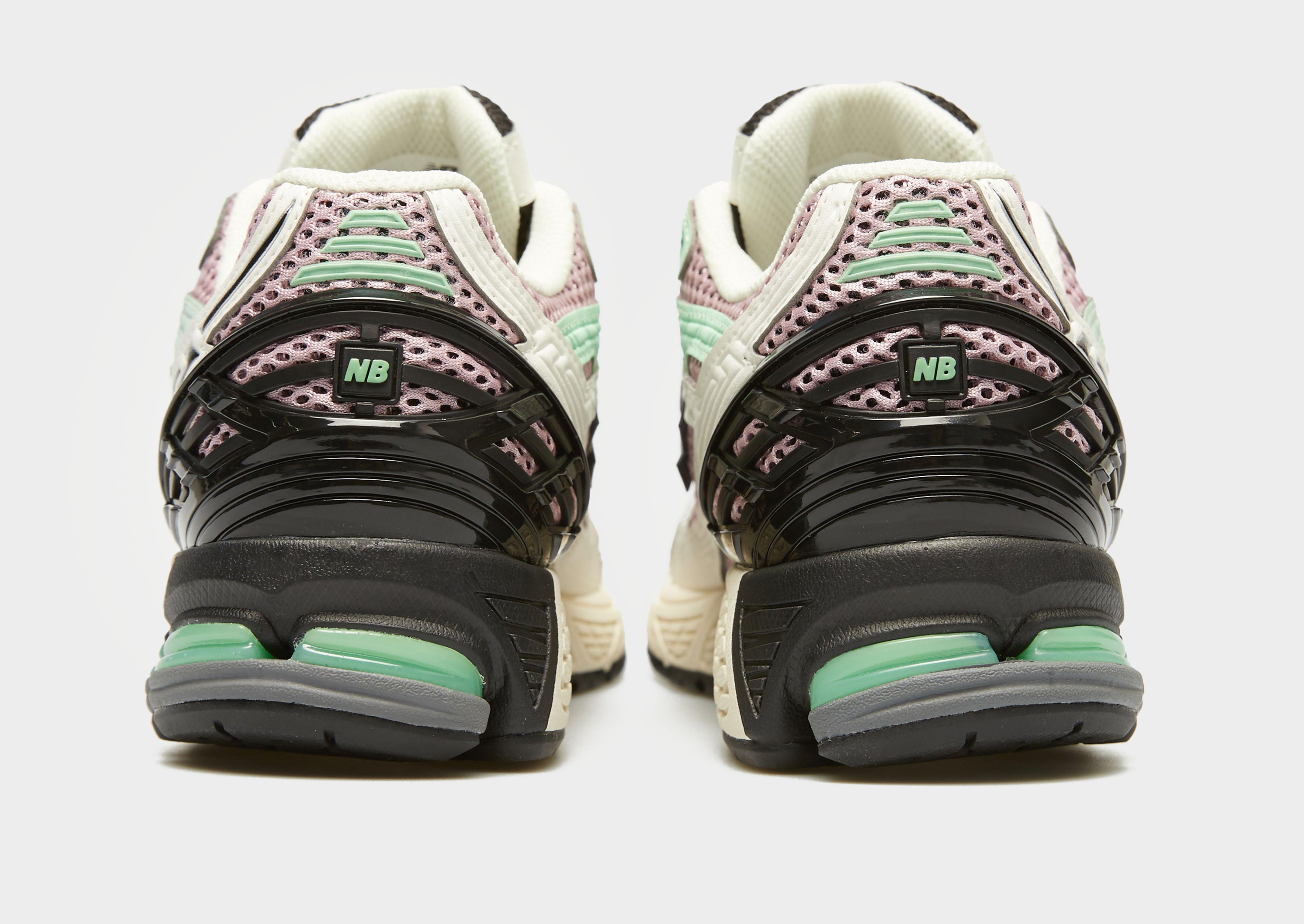 Adidași de damă NEW BALANCE U1906NV1 U1906NB Multicolor