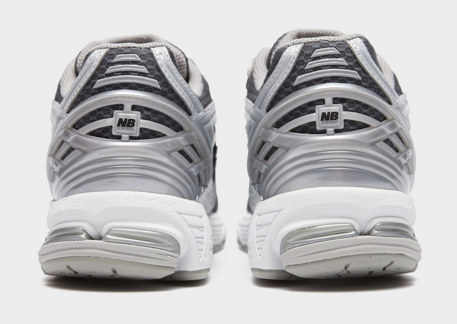 Чоловічі кросівки NEW BALANCE 1906R V1 U1906RCL Сірий