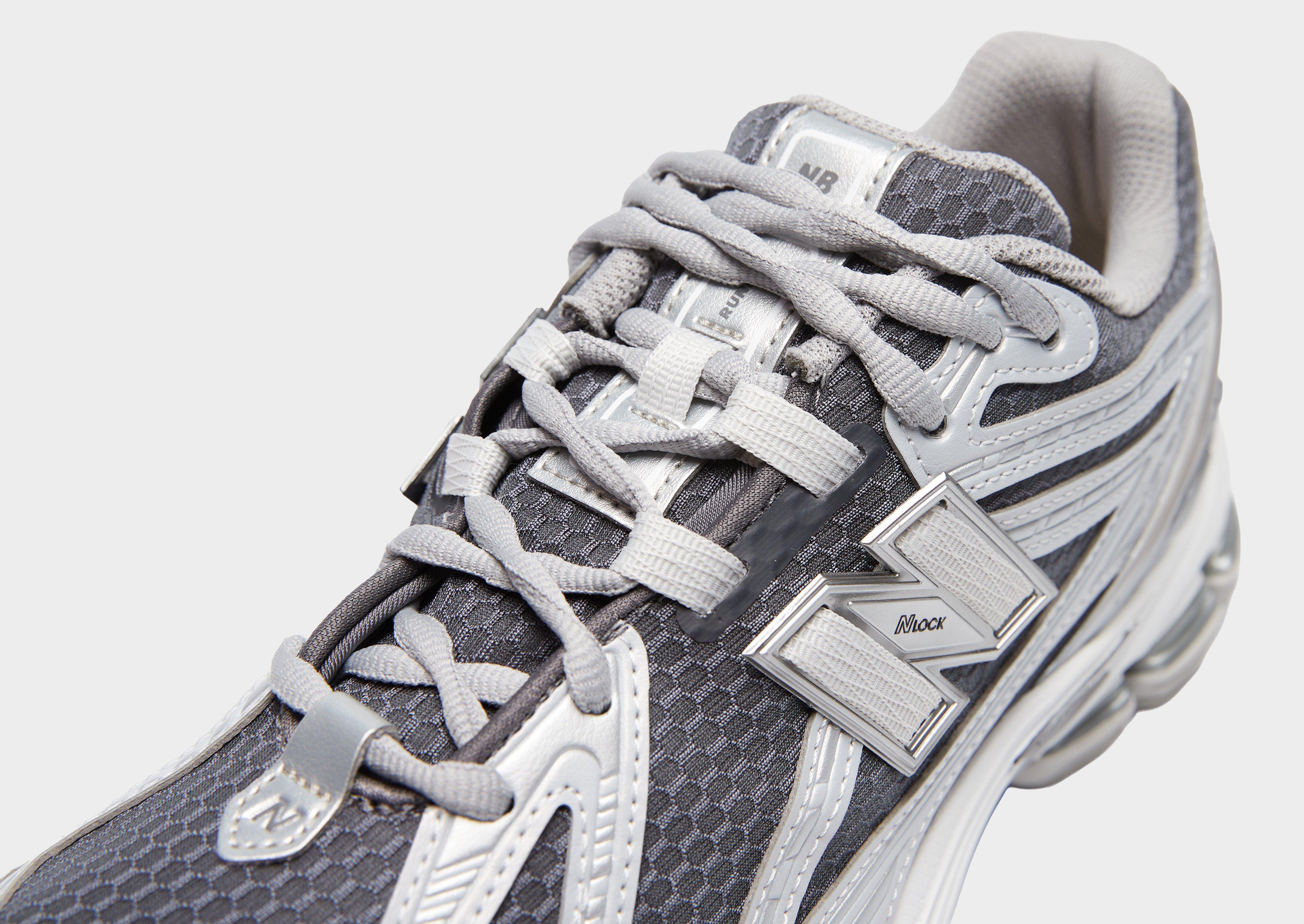 Pánske tenisky NEW BALANCE 1906R V1 U1906RCL Sivá