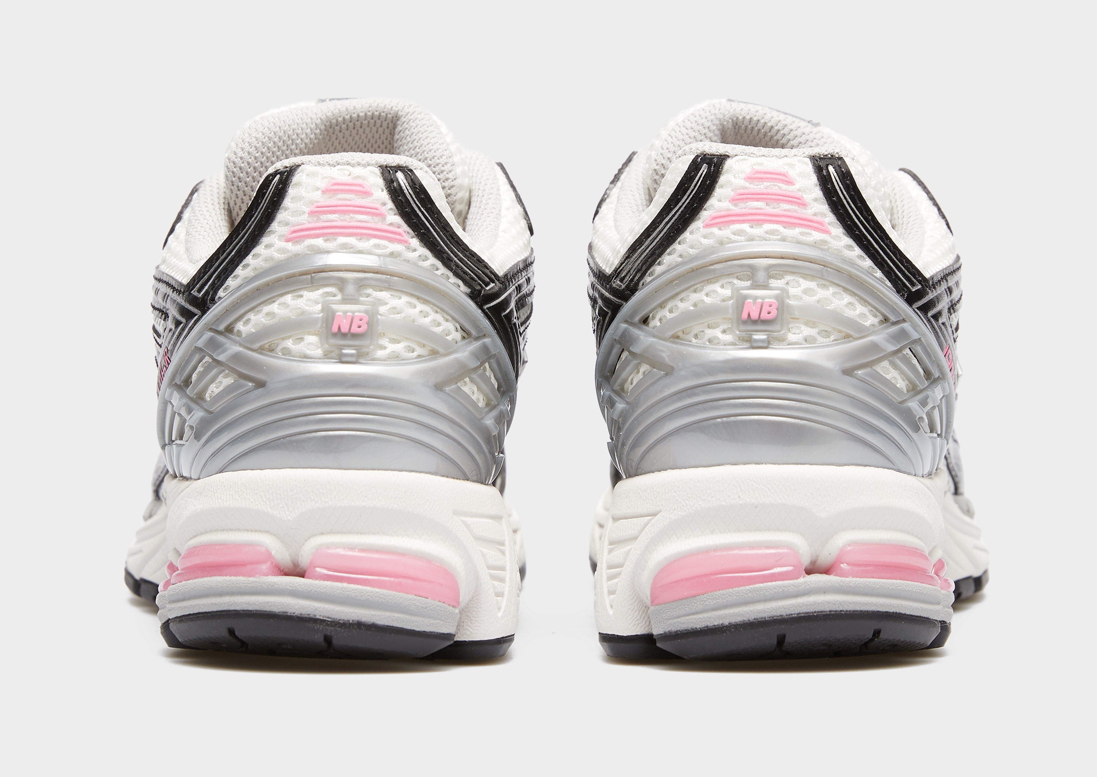 Dámske tenisky NEW BALANCE U1906 U1906RJP Biela