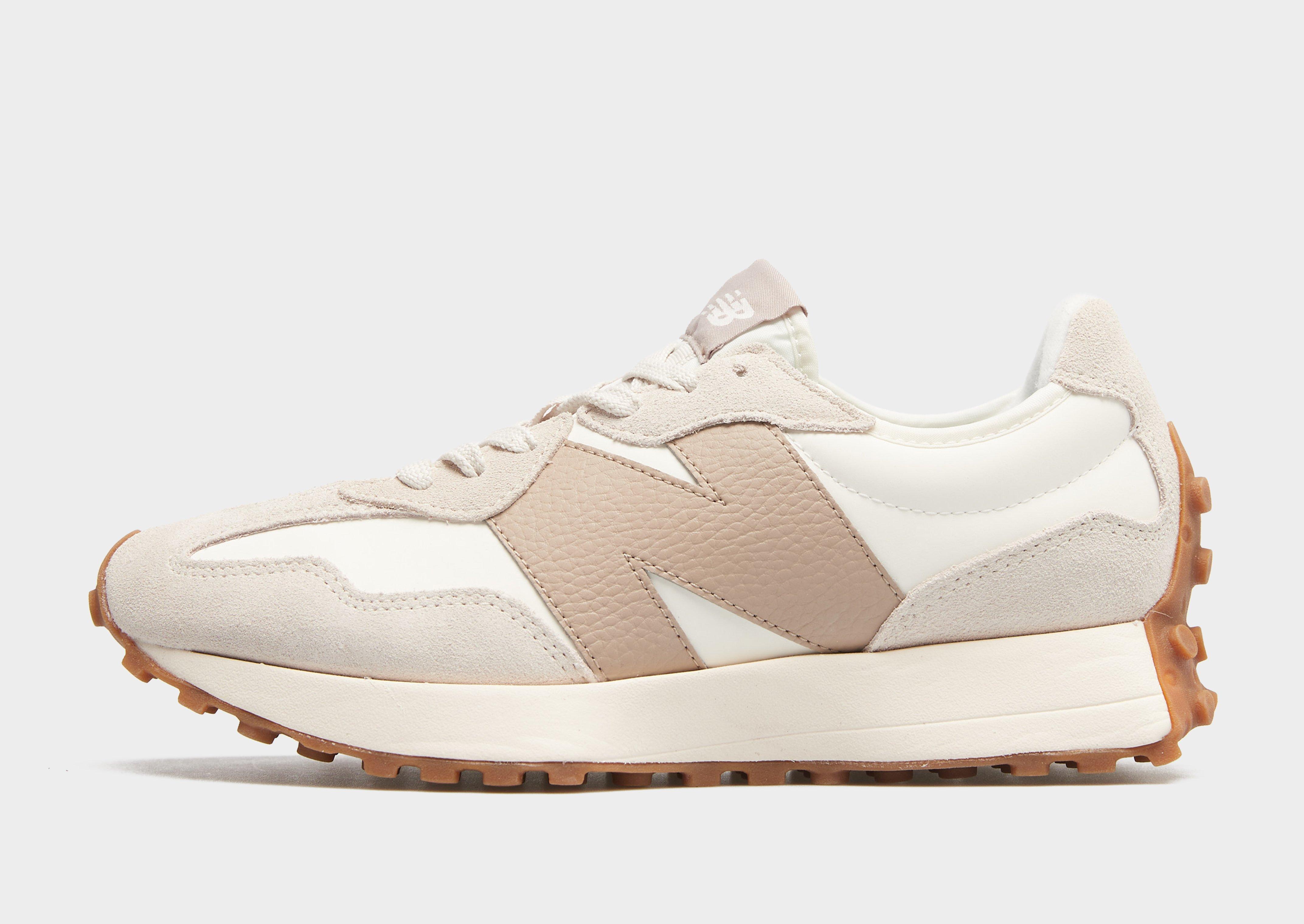 New Balance 327