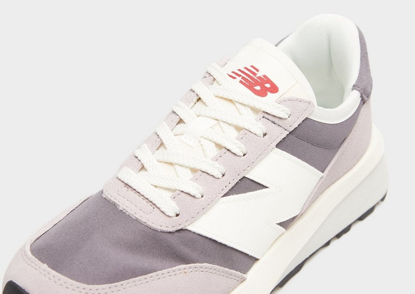 New Balance370