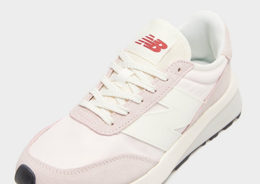 New Balance 370