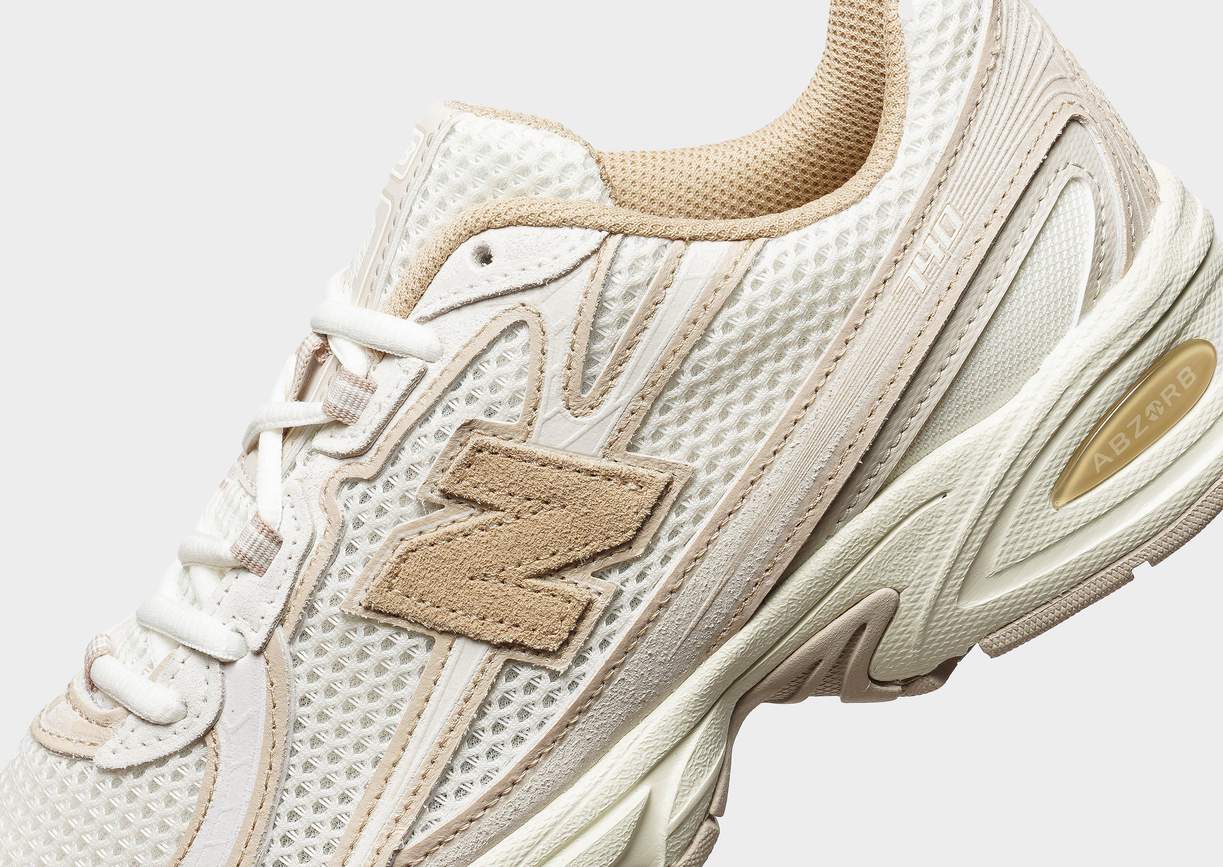 Дамски обувки NEW BALANCE U740 V2 U740IN2 Бежов