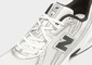 NEW BALANCE 740 