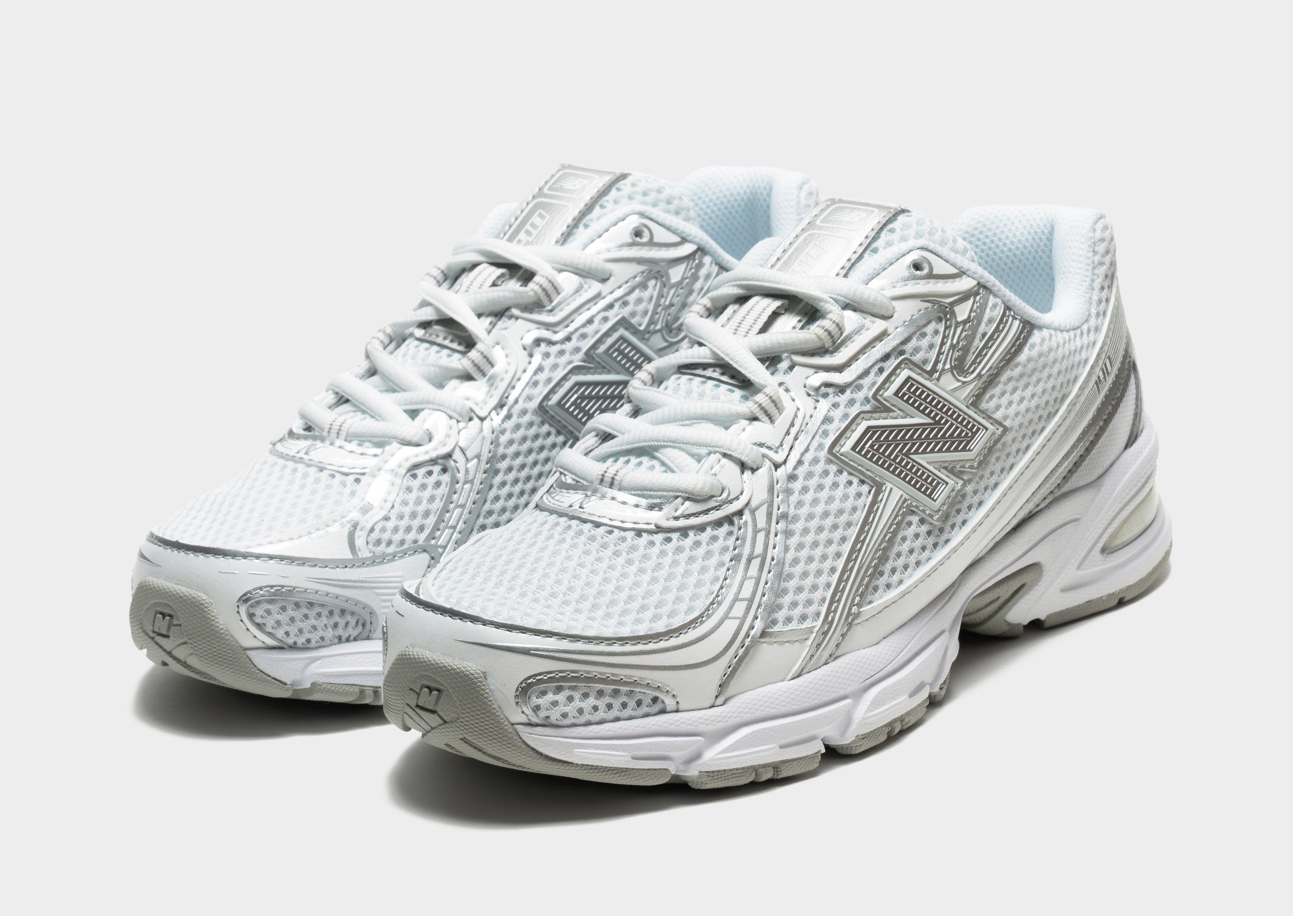 Női sneakers NEW BALANCE U740V2 U740WM2 Fehér