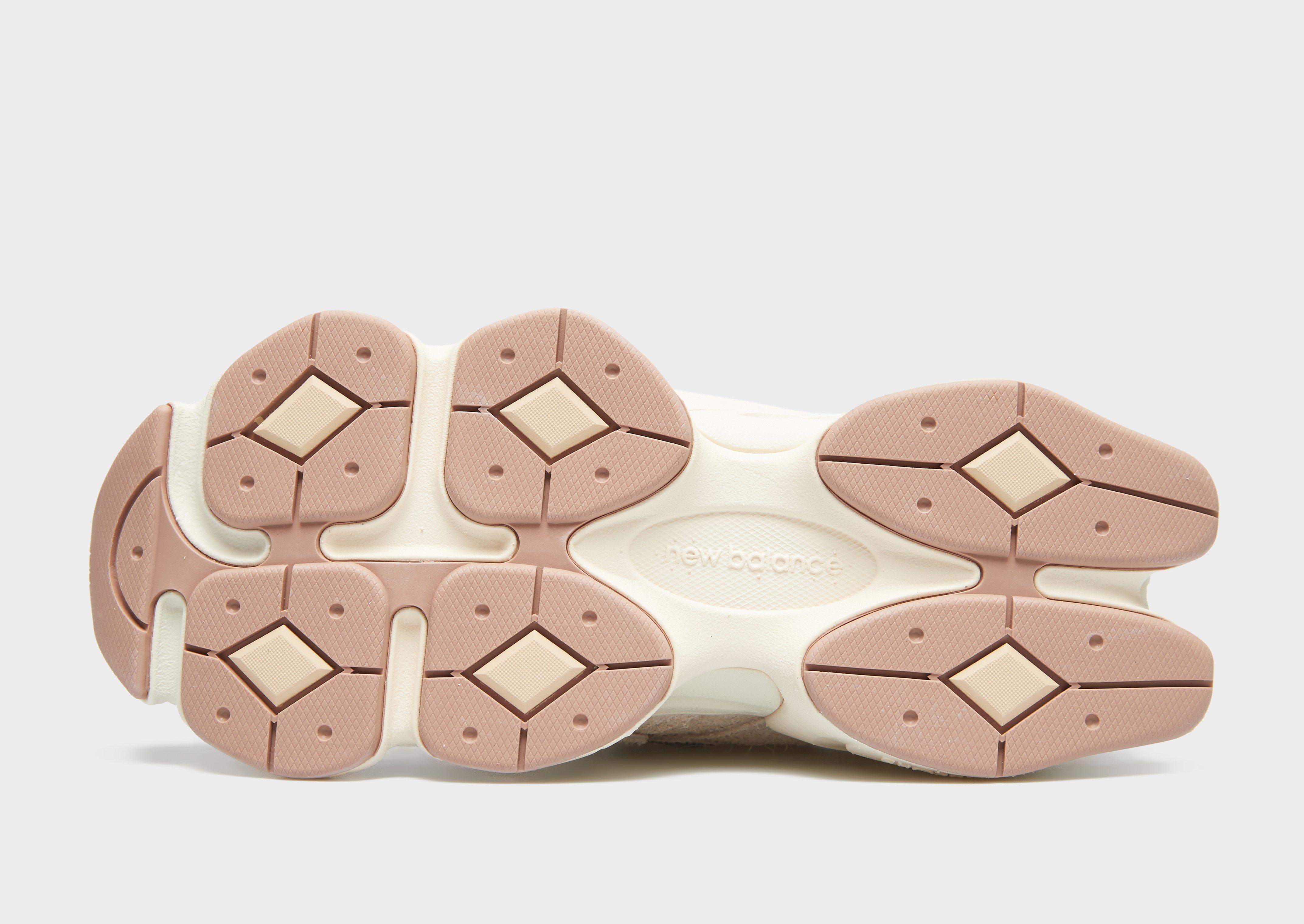 Dámske tenisky NEW BALANCE U9060CCB U9060CCB Béžová