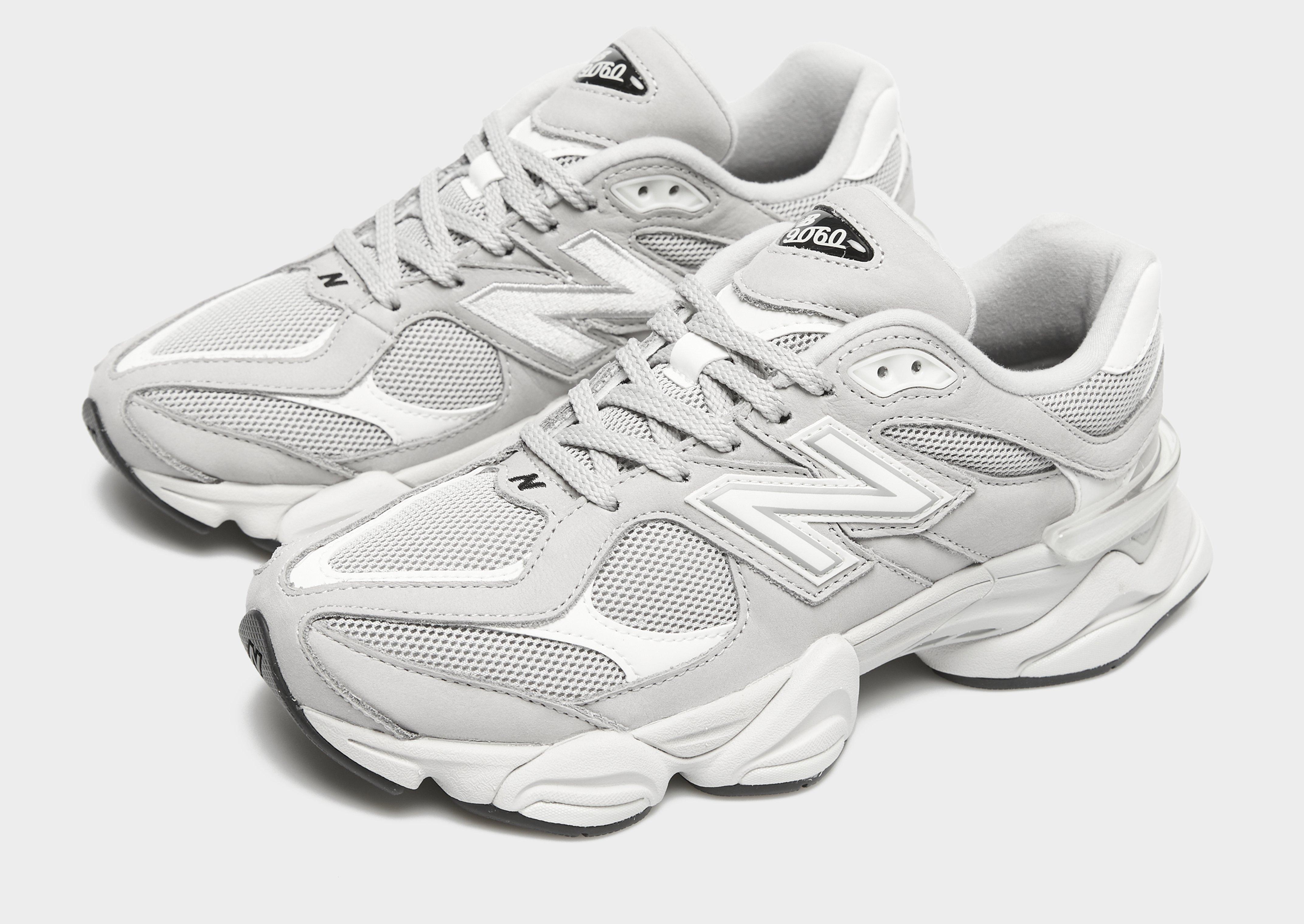 Дамски обувки NEW BALANCE U9060V1 U9060JRG Сив