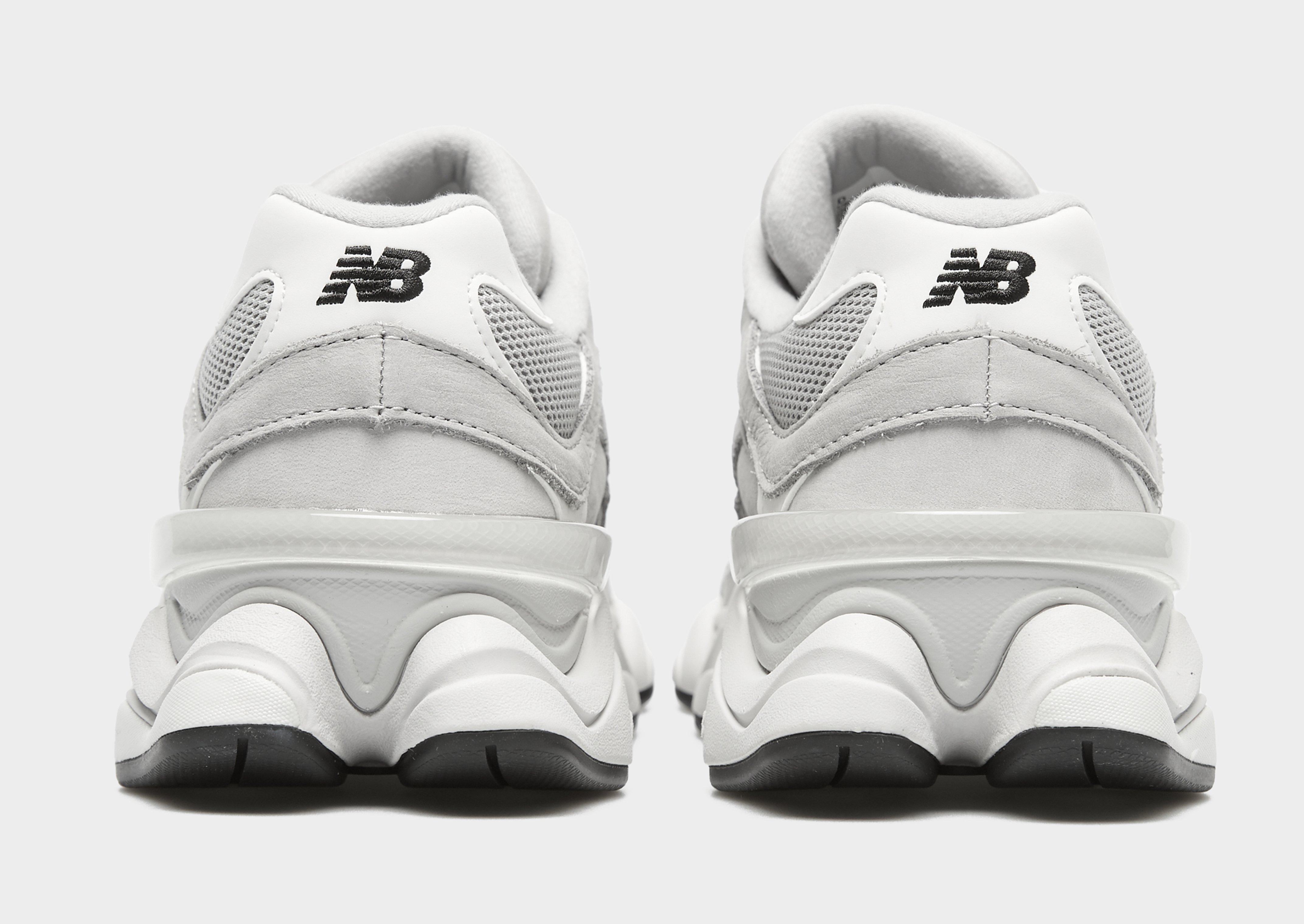 Дамски обувки NEW BALANCE U9060V1 U9060JRG Сив