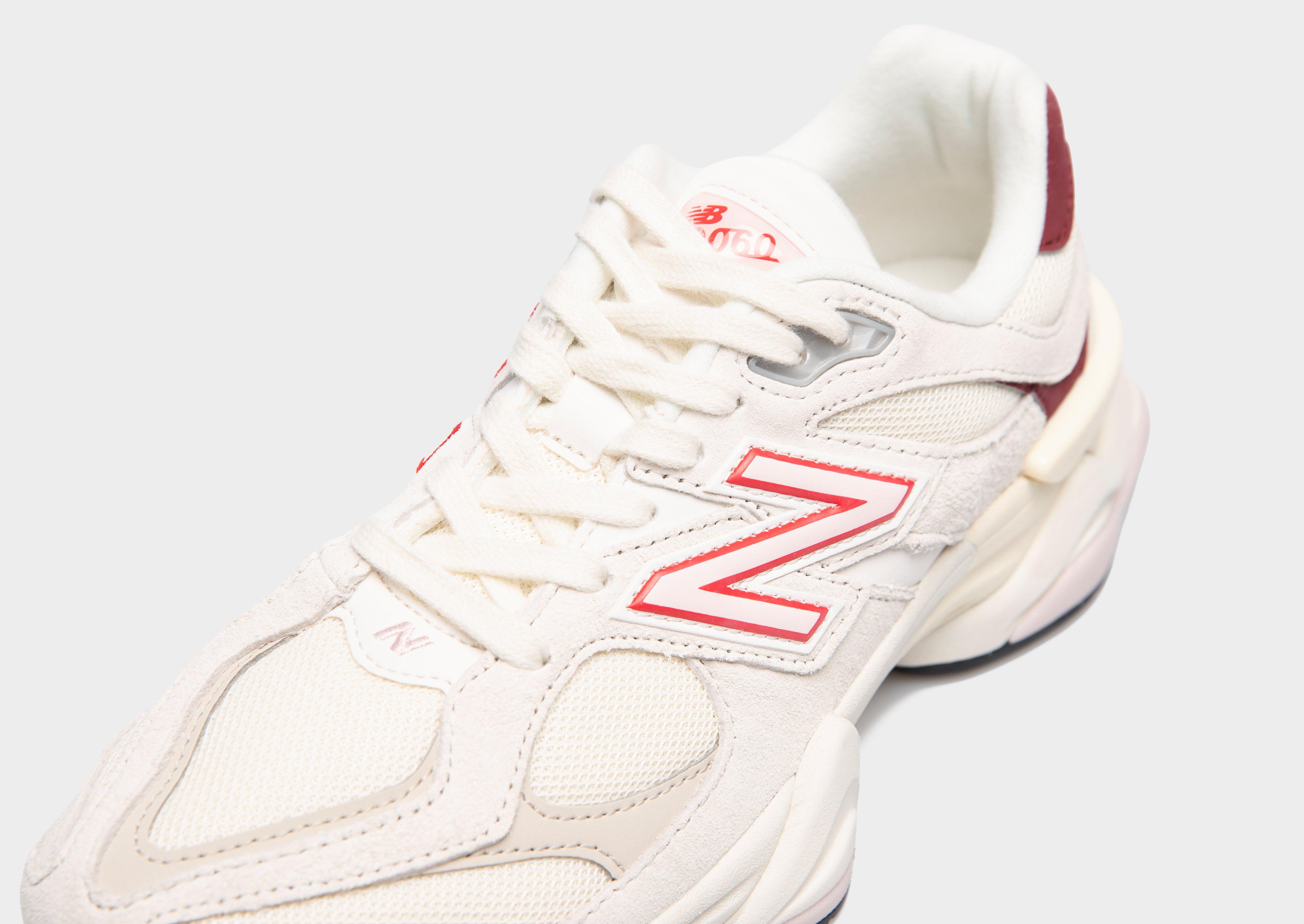 Buty sneakersy damskie NEW BALANCE U9060 U9060JSP Beżowy