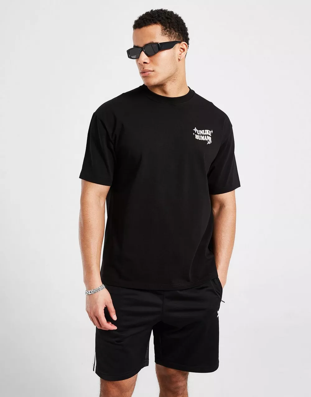 UNLIKE HUMANS ФУТБОЛКА GOOD DAYS TEE BLK-BLK ФУТБОЛКА, фото 1 з 4