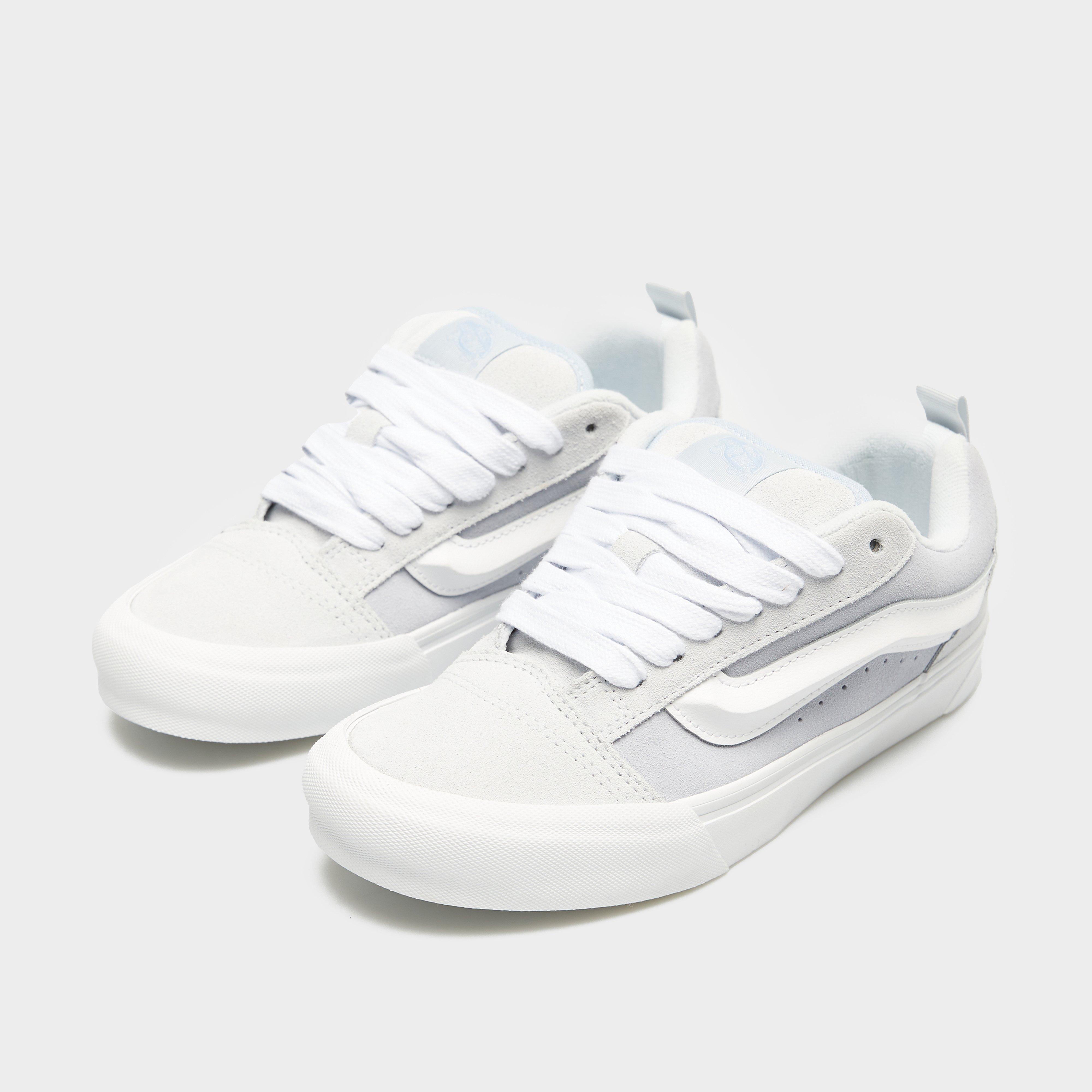 Női tornacipők és teniszcipők VANS KNU SKOOL