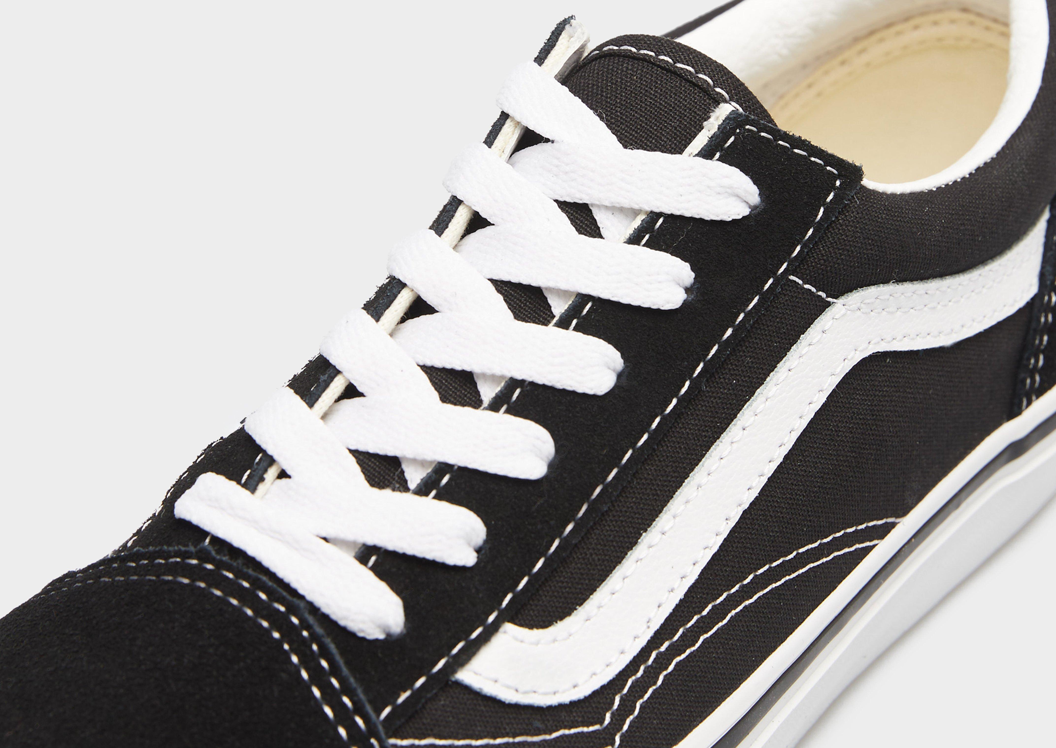 Detské topánky skate VANS KD LIFESTYLE CLASSICS SHOES VN000D2VY281 Čierna