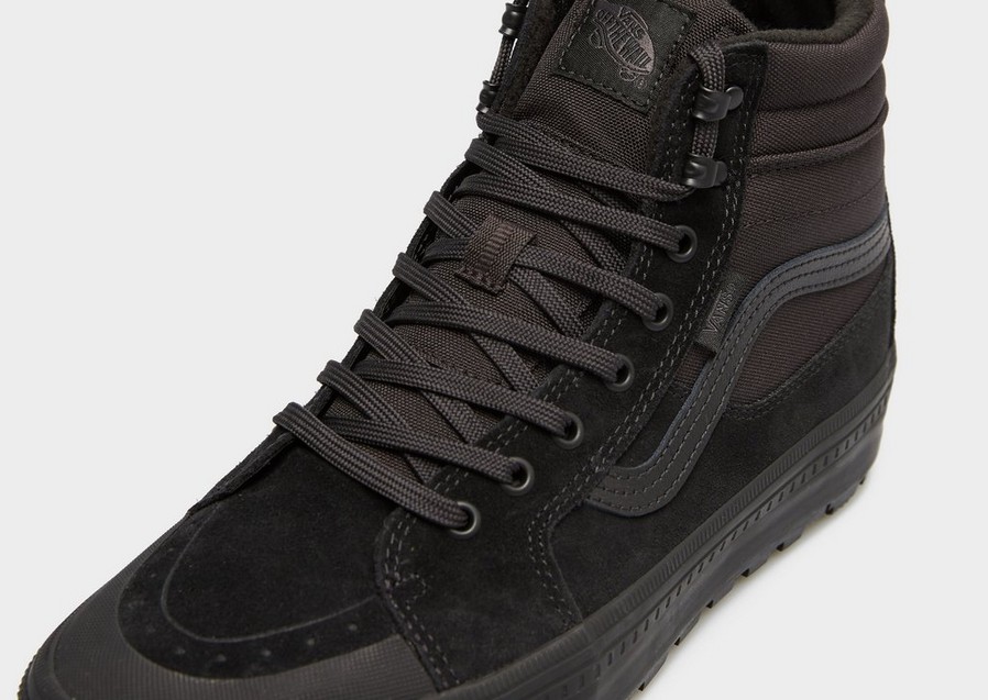 Pánske zimné topánky VANS MTE SK8-HI® WATERPROOF VN000DAQBKA1 Čierna