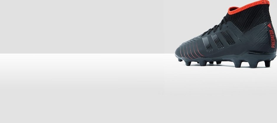 adidas voetbalschoenen predator zwart rood adidas voetbalschoenen predator zwart rood