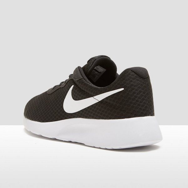 nike tanjun zwart heren nike tanjun zwart heren