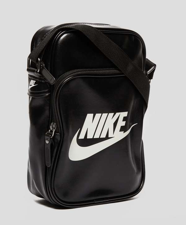 Nike Heritage Small Items Bag | scotts Menswear