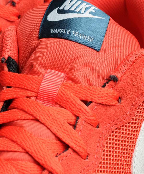 nike waffle mesh