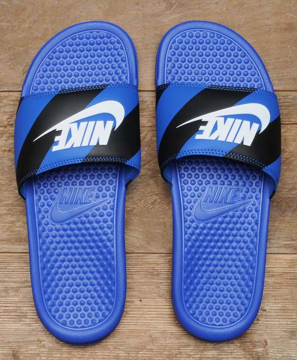 Nike Benassi Slide | scotts Menswear