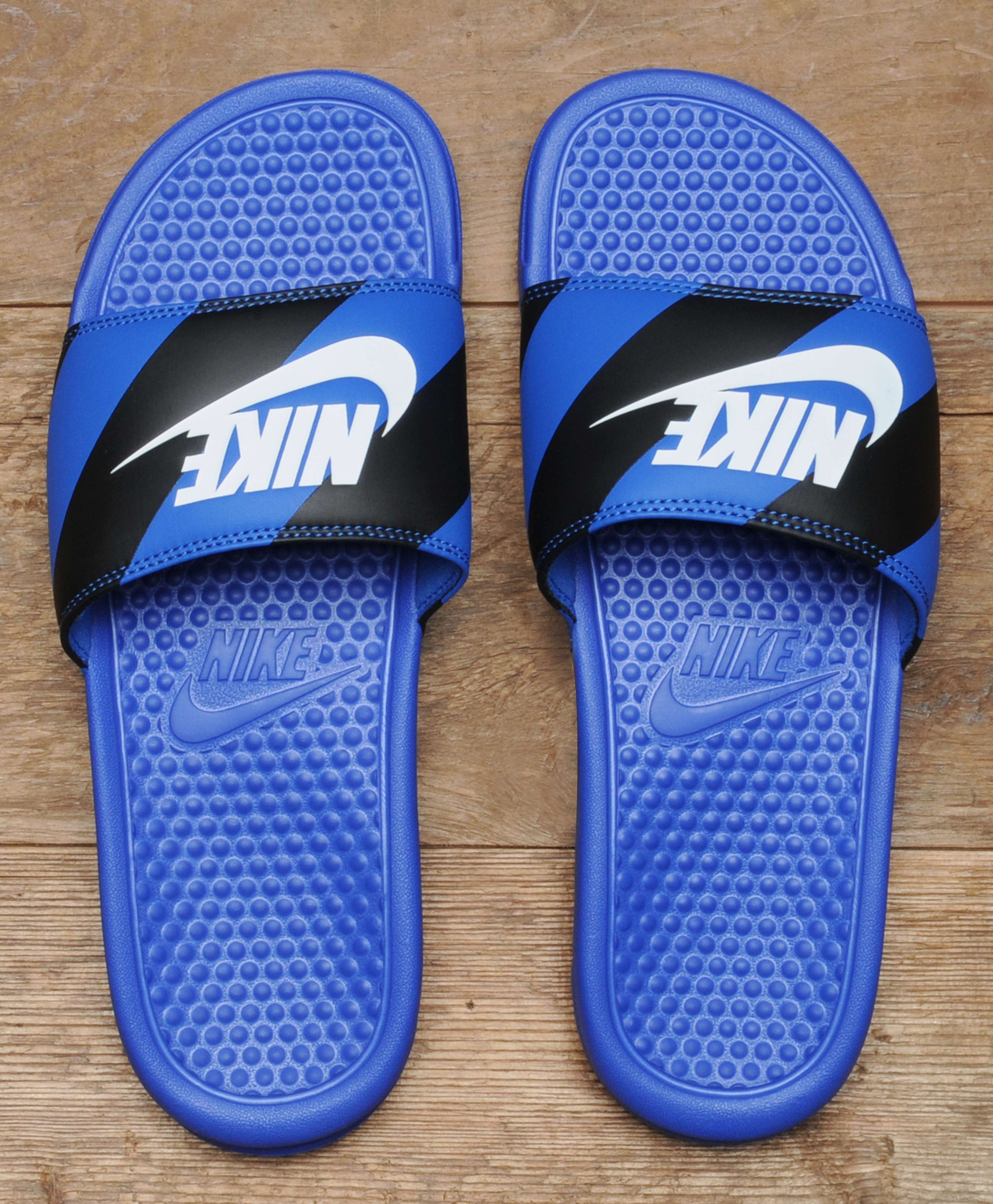 nike croc slides