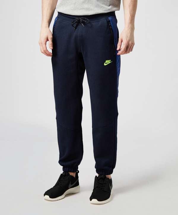 nike hybrid sweatpants in black