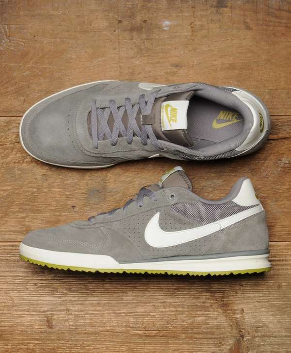 field trainer nike