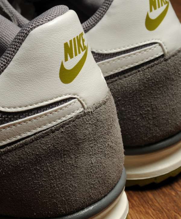 field trainer nike