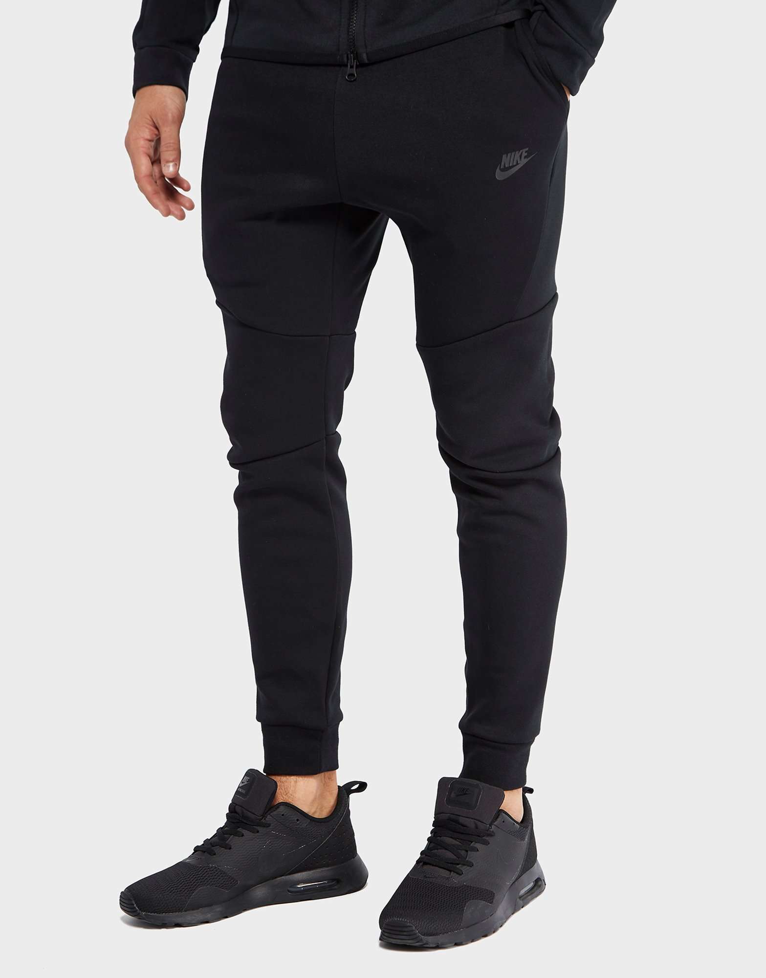 black tech pants nike