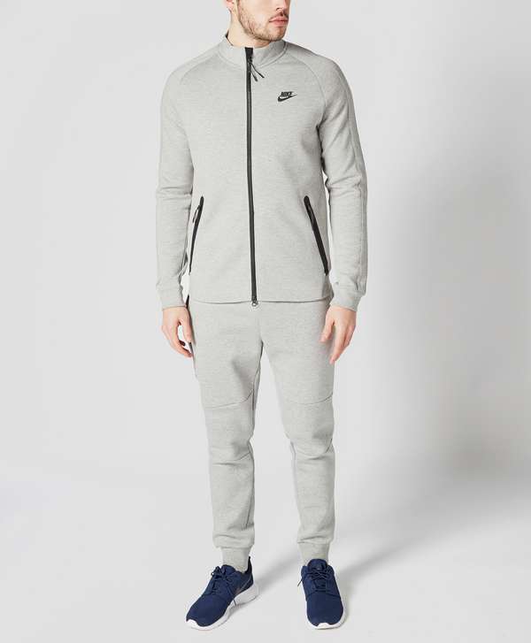 nike tech fleece track