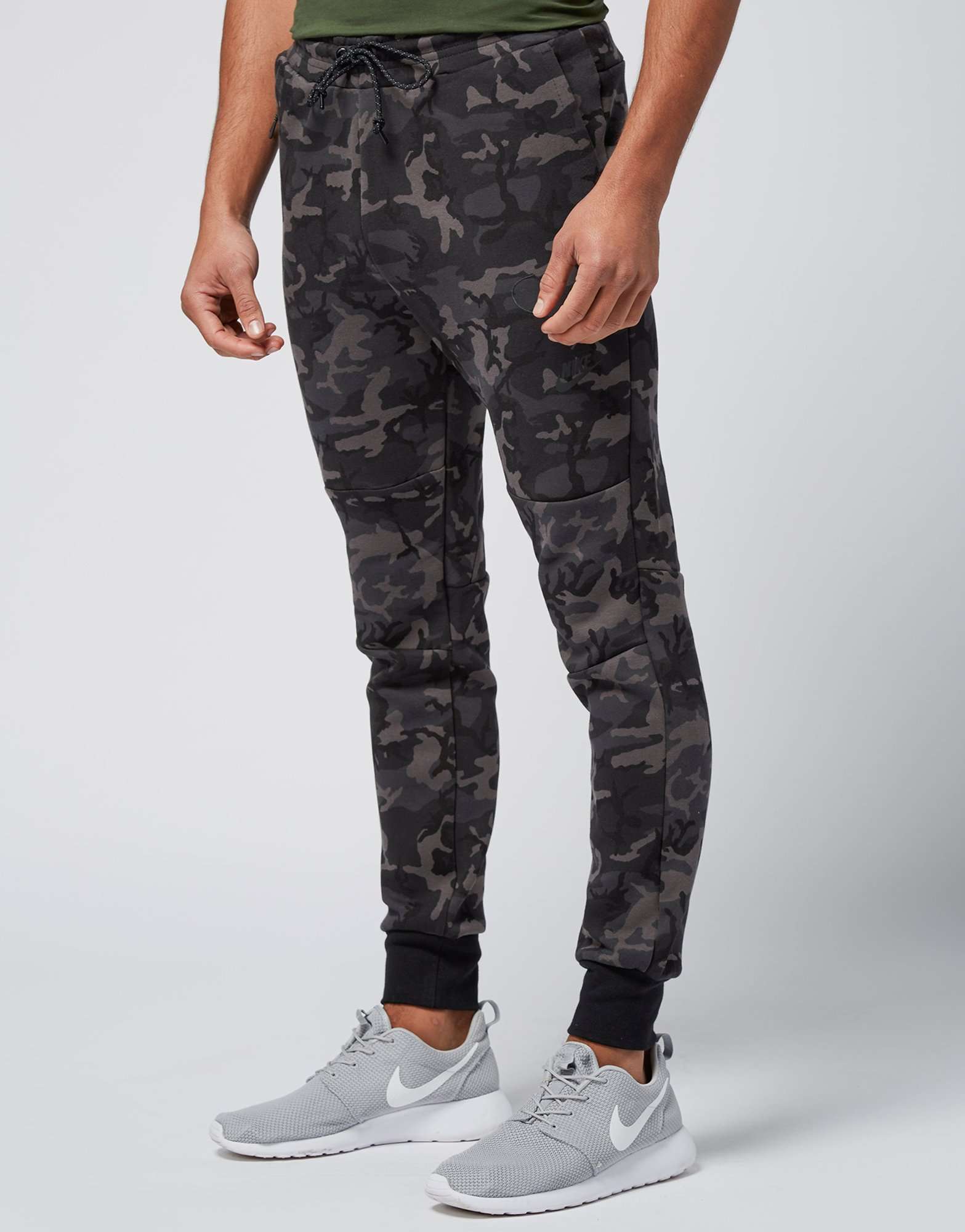 nike tech fleece pants baggy