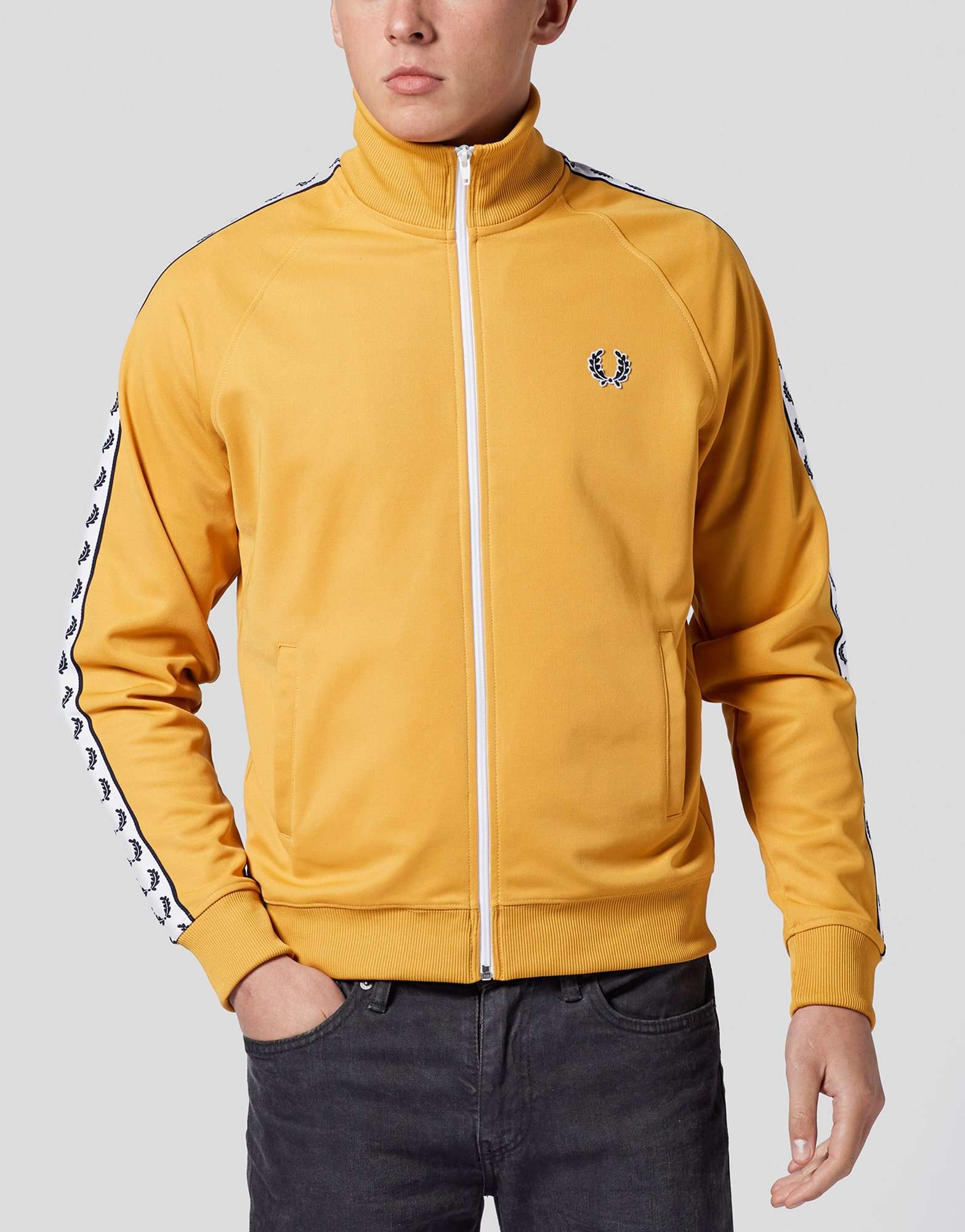 set up online t shirt shop