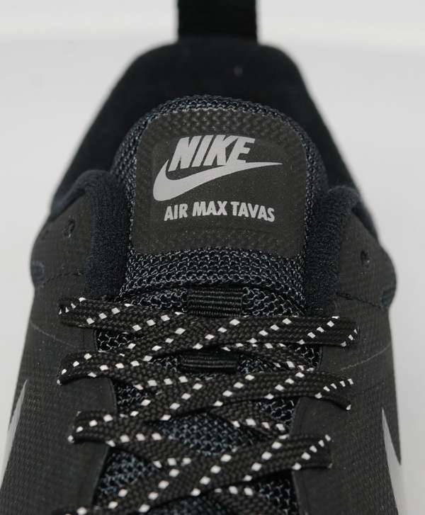 nike tavas se