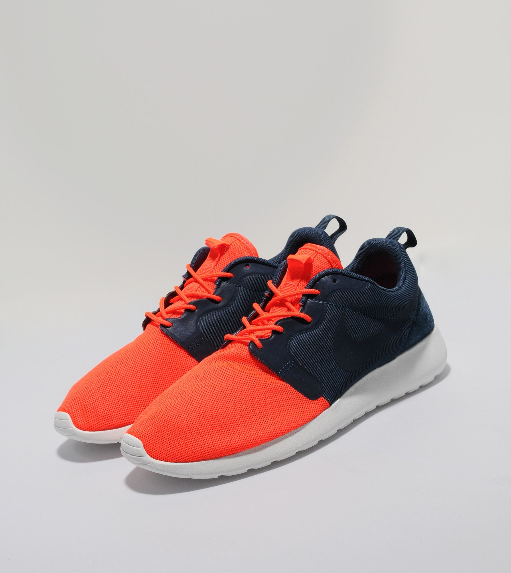 nike roshe hyperfuse