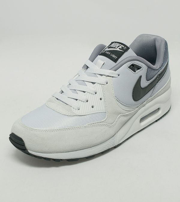 BESCHRÄNKTE AUFLAGE HERREN NIKE AIR MAX LIGHT ESSENTIAL WEIß SCHWARZ ROT SNEAKERS BESCHRÄNKTE AUFLAGE HERREN NIKE AIR MAX LIGHT ESSENTIAL WEIß SCHWARZ ROT SNEAKERS