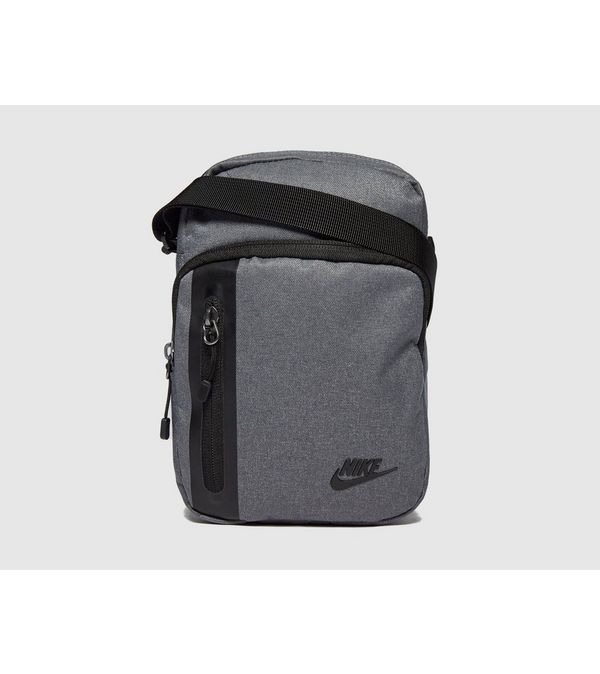 Nike Core Small Crossbody Bag | Size?