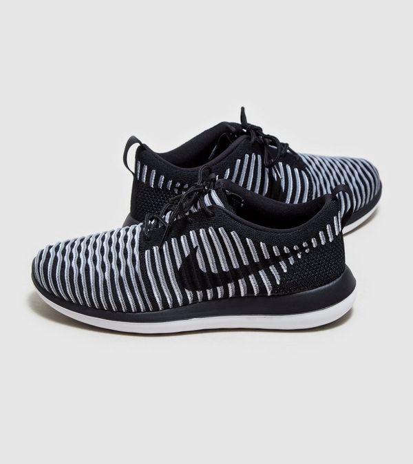 nike roshe 2 flyknit black womens nike roshe 2 flyknit black womens