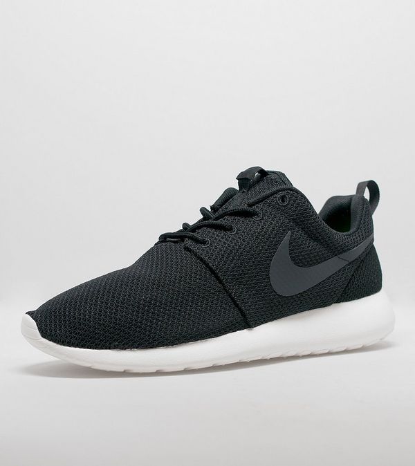 nike roshe size 5