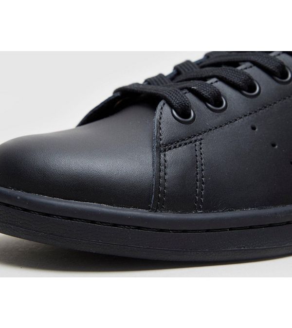 stan smith size 1