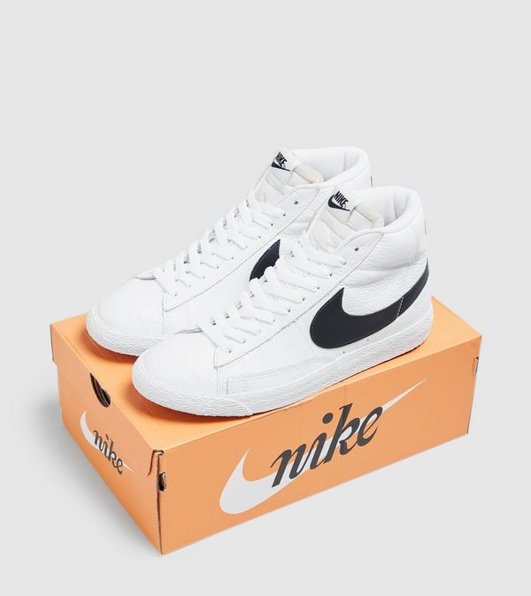Nike Blazer Mid Retro Nike Blazer Mid Retro