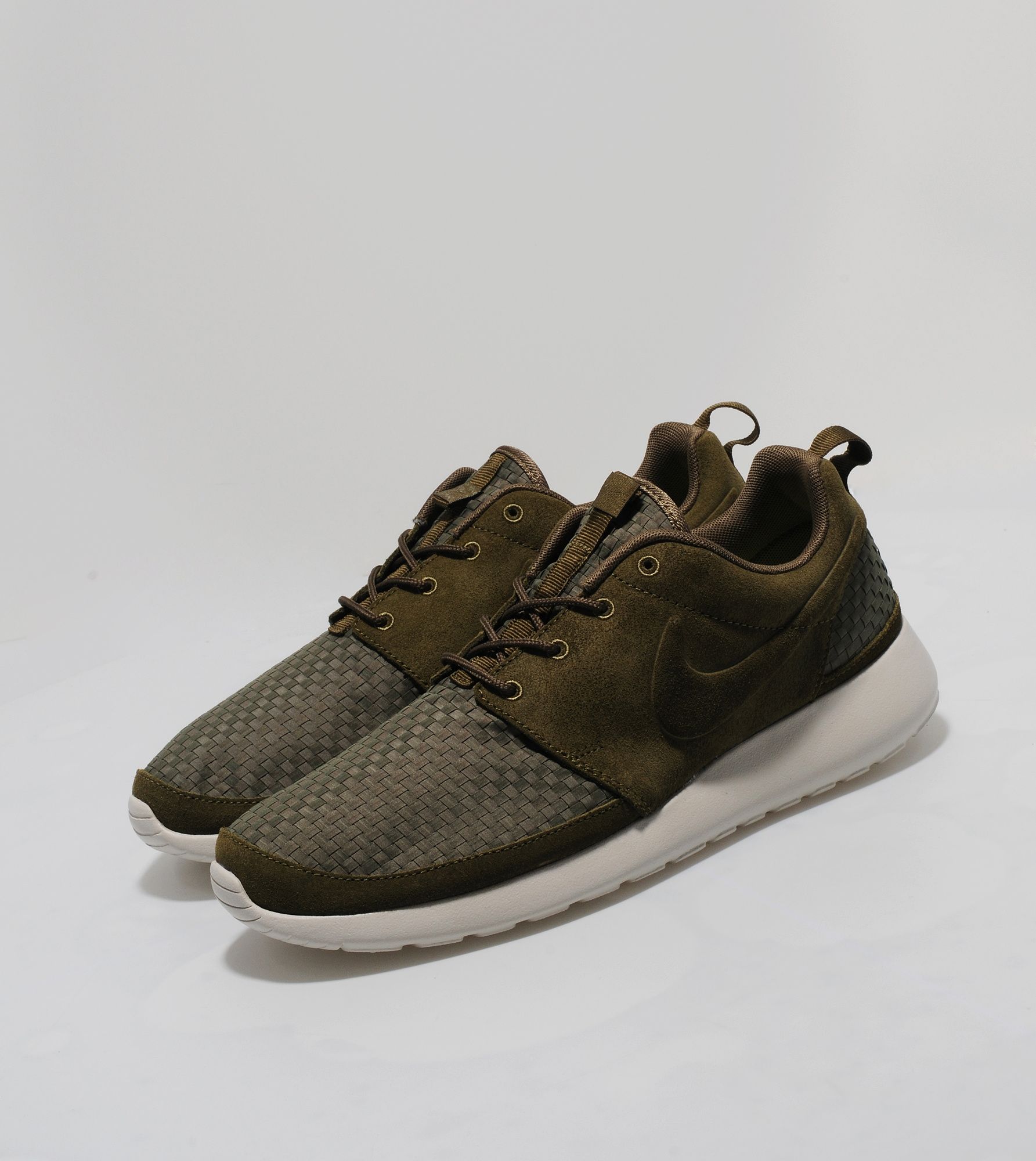 nike roshe woven