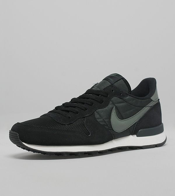 nike internationalist 44.5 nike internationalist 44.5